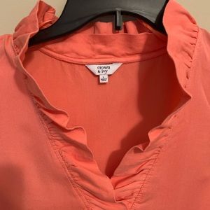 Crown & Ivy ruffled neck coral colored tank